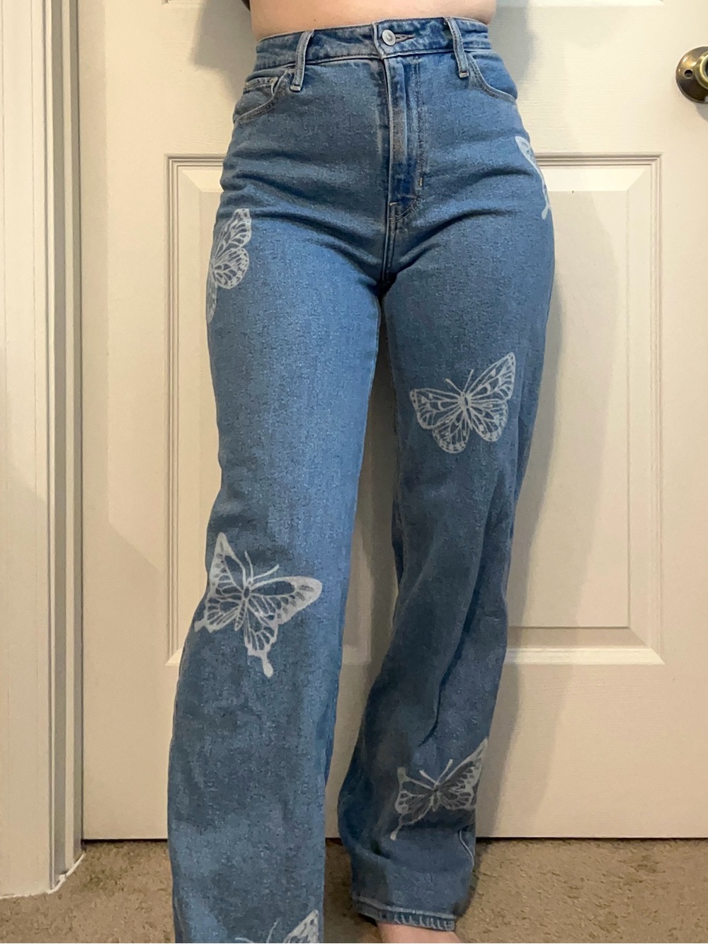 Hollister Ultra High Rise Dad Jean Light Wash Blue Butterfly Jeans Size 1R